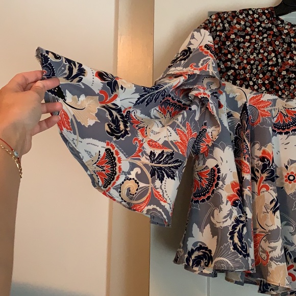 Cousin earl floral blouse - Picture 2 of 2